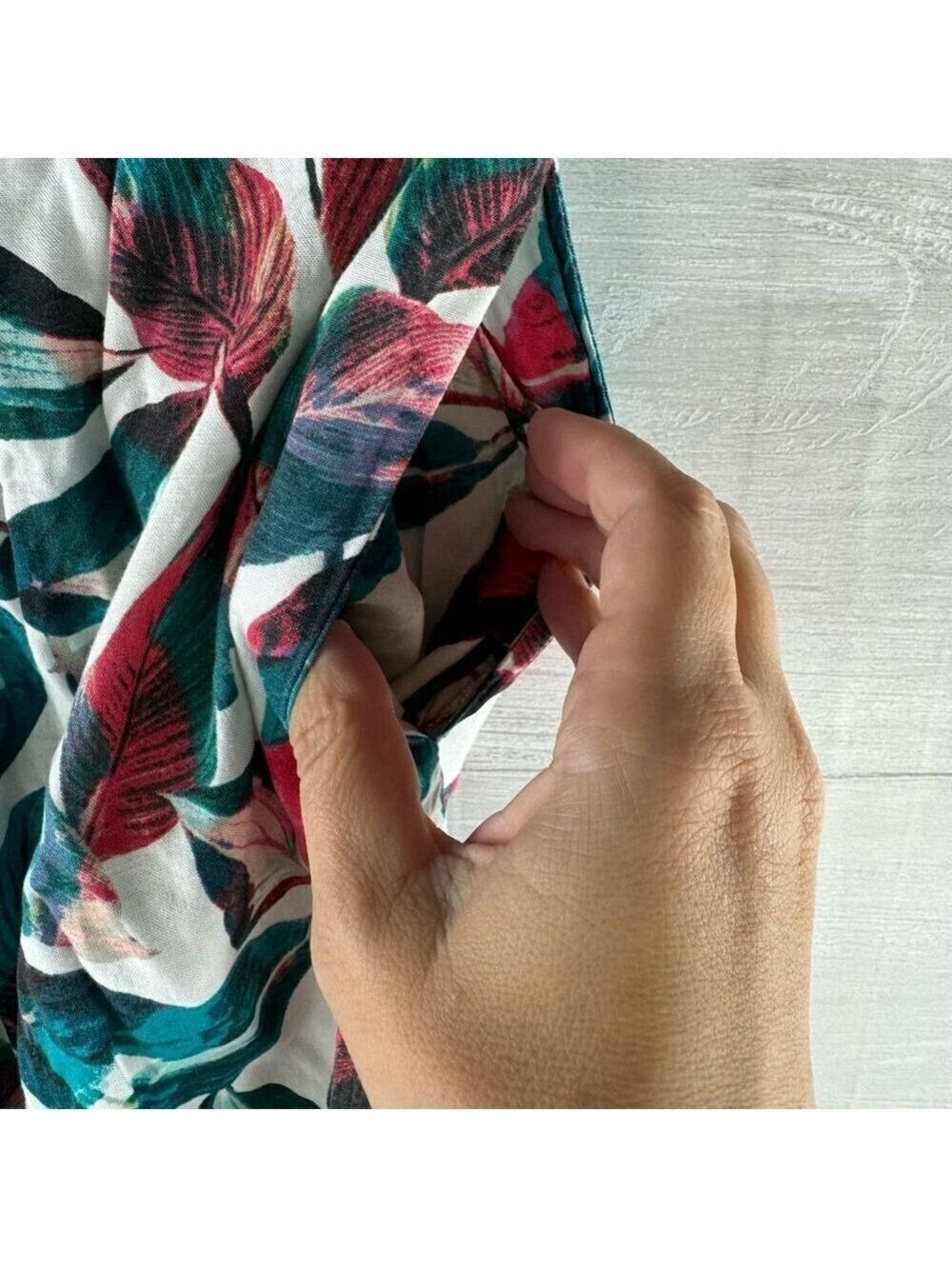 Onia Mila Multicolor Leaf Print High Waist Wide Leg Pants - Picture 5 of 9